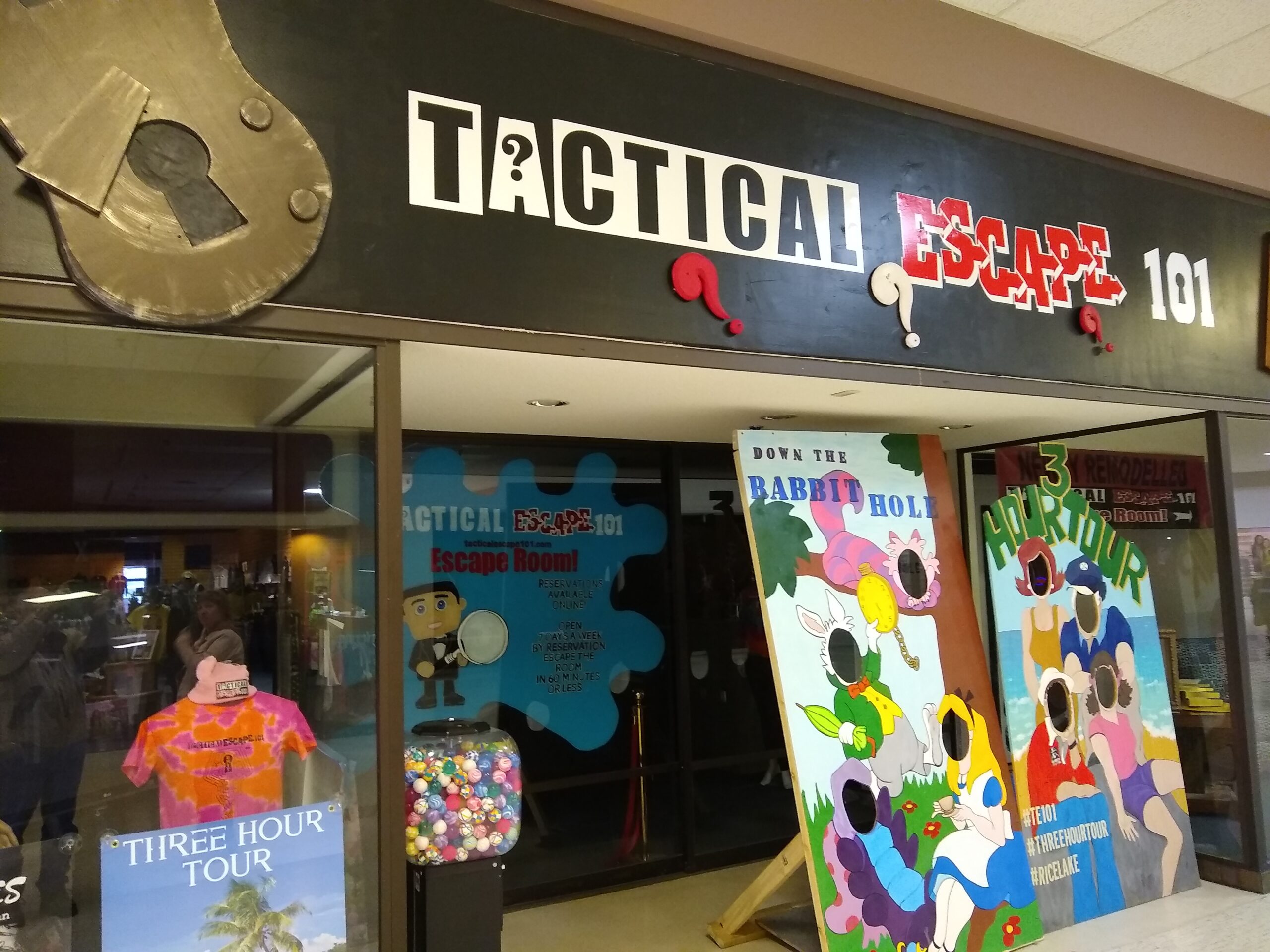 tactical escape at cedar mall