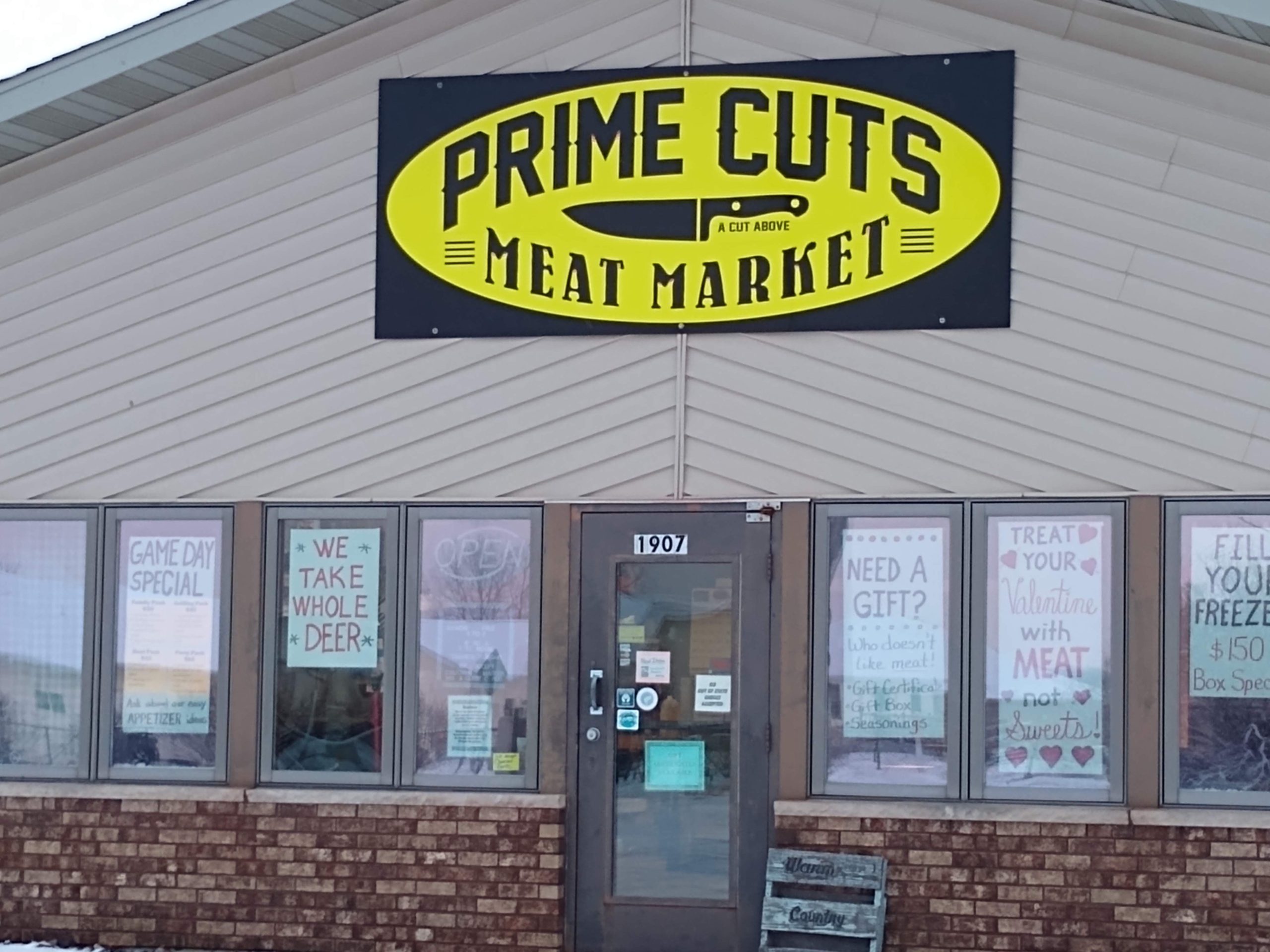 prime cuts meat market exterior sign