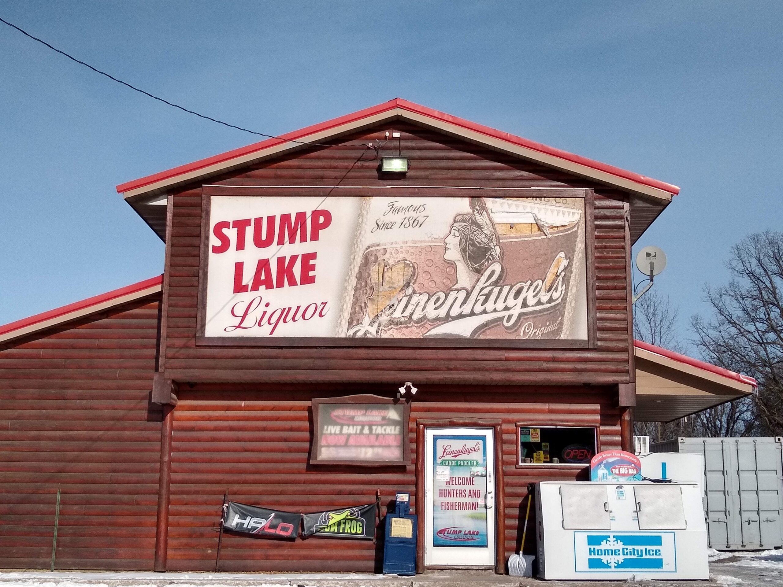 Stump Lake Liquor sign